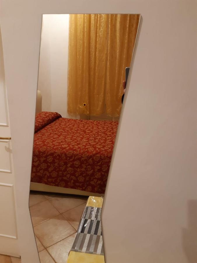 Relais Napoli Velata Nápoles Exterior foto